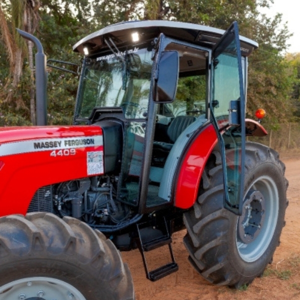 Cabina Trator - Massey Ferguson - MF 4409