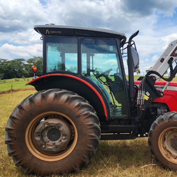 Cabina Trator - Massey Ferguson - MF 4408