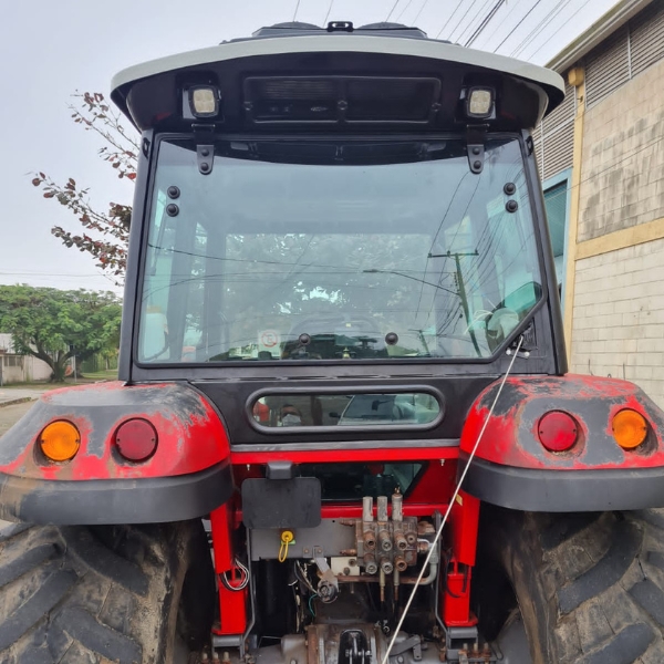 Cabina Trator - Massey Ferguson - MF 7180