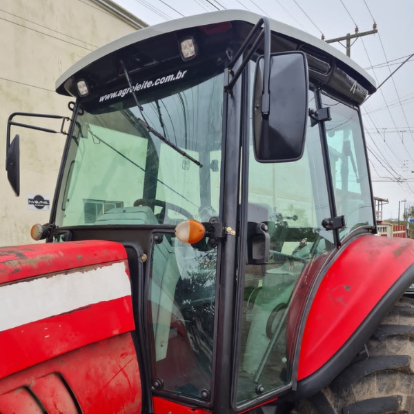 Cabina Trator - Massey Ferguson - MF 7180