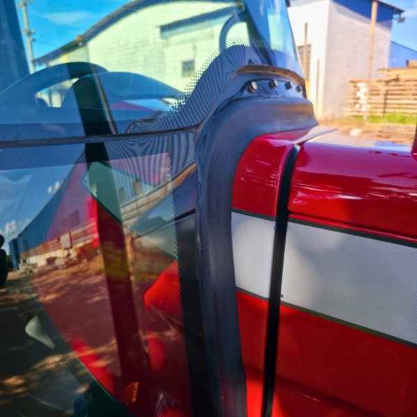 Cabina Trator - Massey Ferguson - MF 3307 Xtra