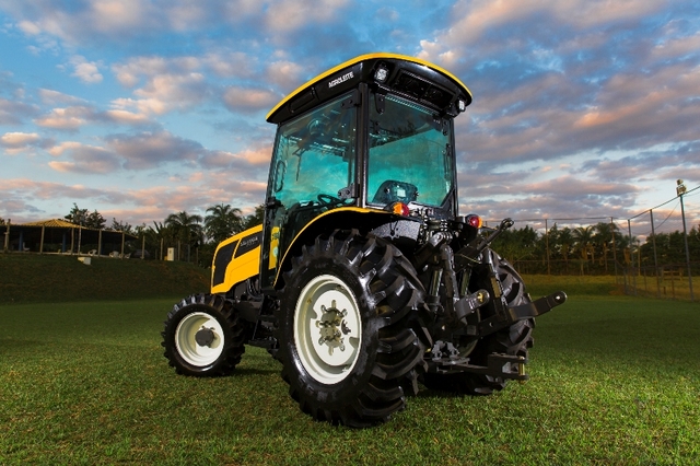 Cabina Trator Valtra Série A 750F