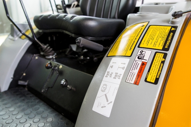 Cabina Trator Valtra Série A 750F